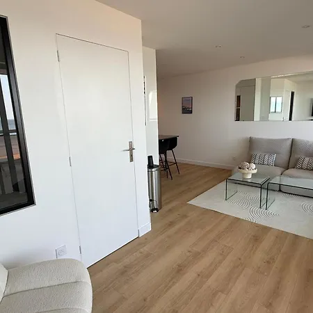 Vue 45m2 Avec Grande Terrasse 20m2 Апартаменты Ла-Боль-Эскублак