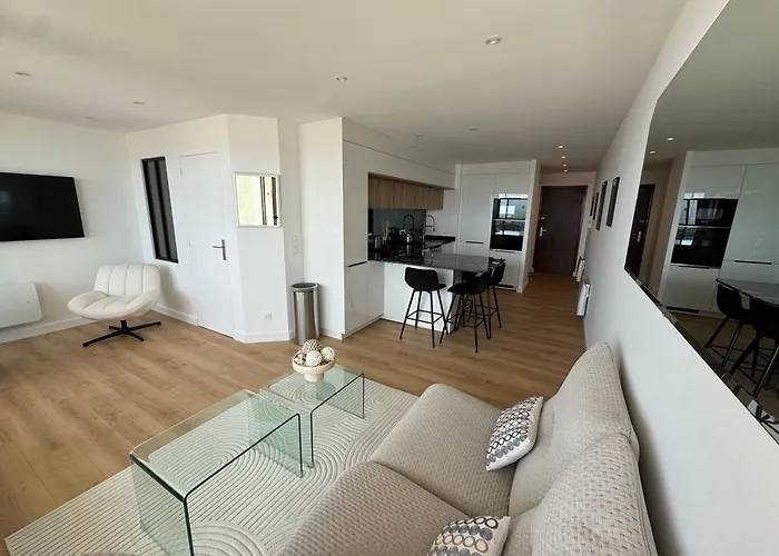 Apartment Vue 45m2 Avec Grande Terrasse 20m2